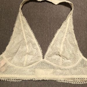 Victoria’s Secret Bralettes in Medium